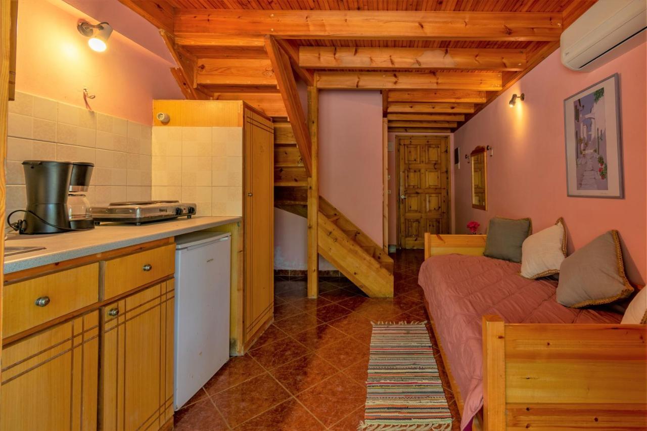 Olive Apartment *