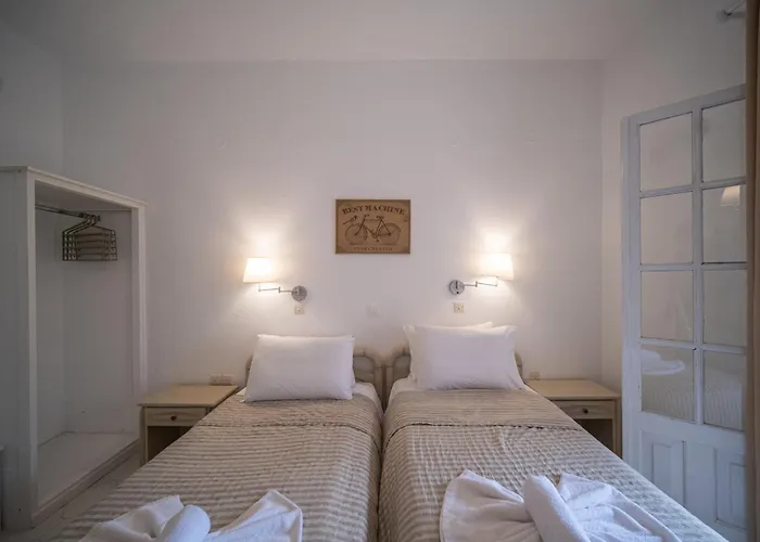 Villa Olive Apartments